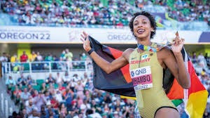 法甲战报：科巴尔点射，迪奥曼德扳平，巴黎FC1-1欧塞尔